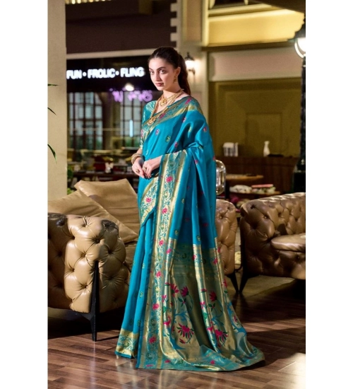 Women's Silk Blend Zari Woven Saree With Unstitched Blouse 5.5Mtr (Turquoise)