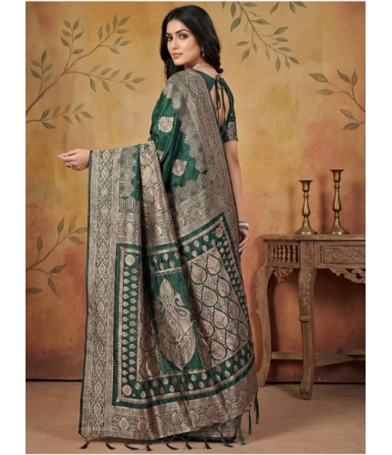 Women's Silk Blend Printed Saree With Unstitched Blouse 5.5Mtr (Green) Women's Silk Blend Printed Saree With Unstitched Blouse 5.5Mtr (Green)
