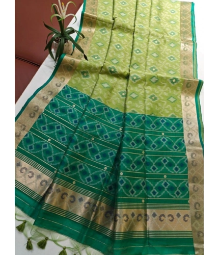 Women's Raw Silk Ikkat Saree With Unstitched Blouse 5.5Mtr (Green)