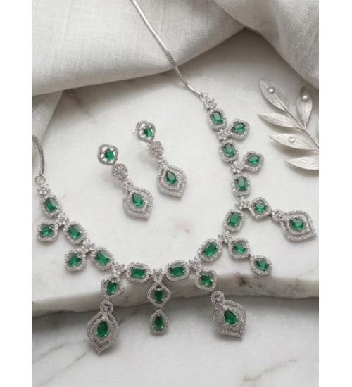 Women's Brass Silver Plated Necklace set (Green)