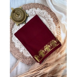 Women's Crepe Chit Pallu Solid Saree With Unstitched Blouse 5.5Mtr (Maroon)