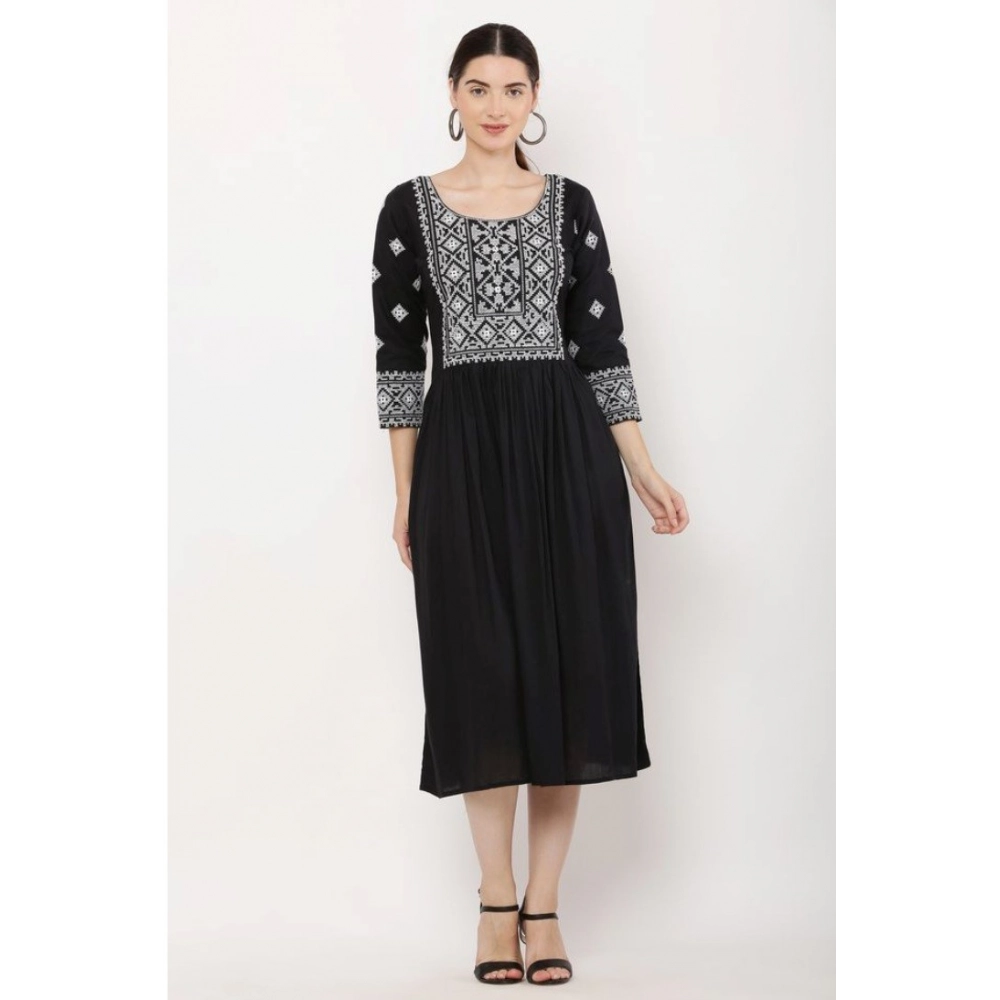 Women's Casual Rayon 3-4th Sleeves Kurti (Black)
