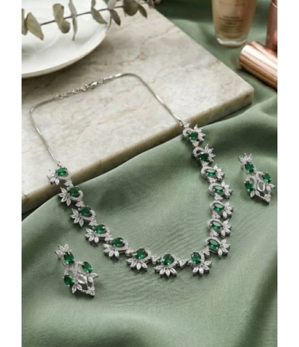 Women's Brass Silver Plated Necklace set (Green)