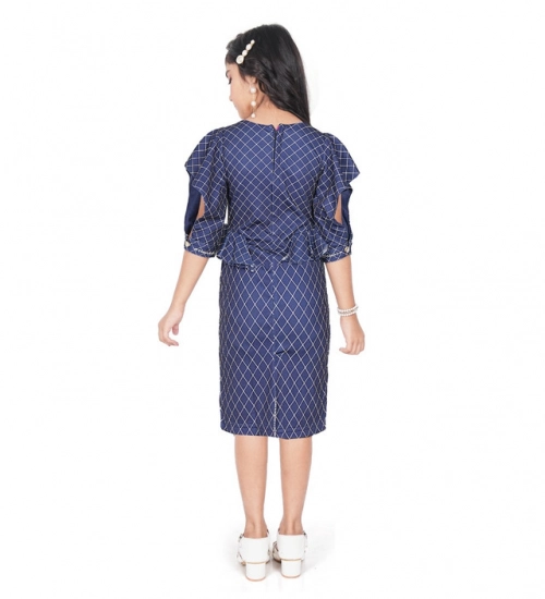 Girl's Knitted Striped Short Sleeve Round Neck Dress (Navy Blue) Girl's Knitted Striped Short Sleeve Round Neck Dress (Navy Blue)