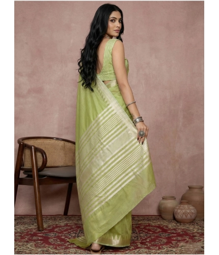Women's Cotton Printed Saree With Unstitched Blouse 5.5Mtr (Light Green) Women's Cotton Printed Saree With Unstitched Blouse 5.5Mtr (Light Green)
