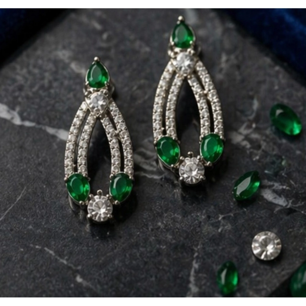 Women's Brass Silver Plated Necklace set (Green)