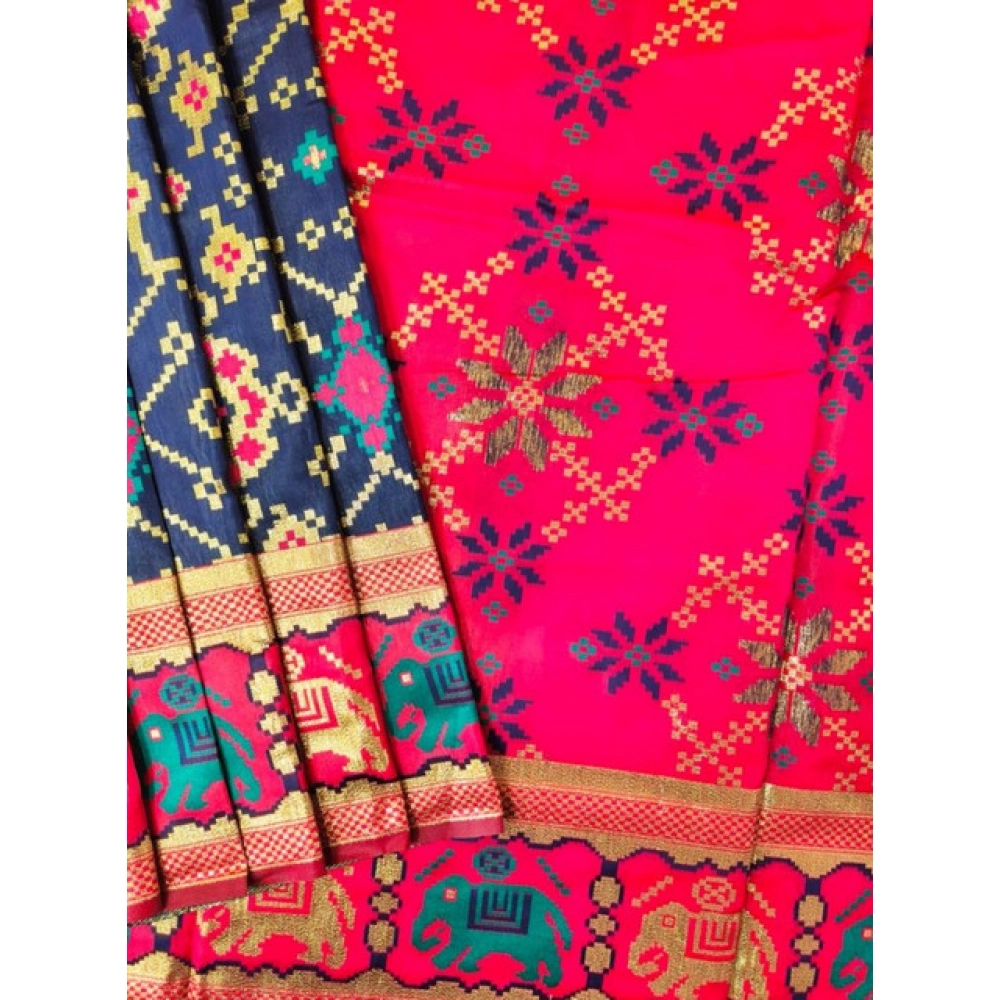 Women's Patola Silk Meena And Zari Woven Saree With Unstitched Blouse 5.5Mtr (Green) Women's Patola Silk Meena And Zari Woven Saree With Unstitched Blouse 5.5Mtr (Green)