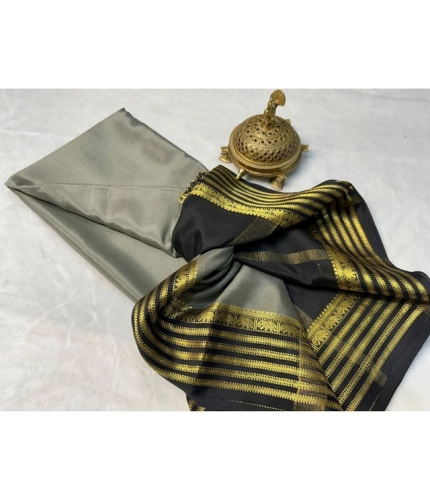 Women's Crepe Chit Pallu Solid Saree With Unstitched Blouse 5.5Mtr (Gray) Women's Crepe Chit Pallu Solid Saree With Unstitched Blouse 5.5Mtr (Gray)