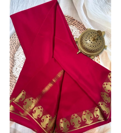 Women's Crepe Chit Pallu Solid Saree With Unstitched Blouse 5.5Mtr (Red)