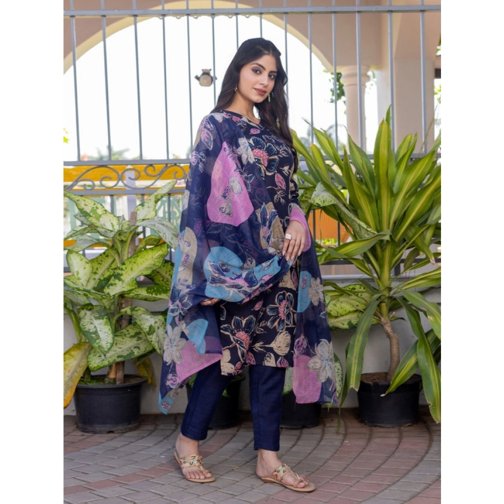 Women's Cotton Blend Printed Kurti With Pant Dupatta Set (NavyBlue) Women's Cotton Blend Printed Kurti With Pant Dupatta Set (NavyBlue)