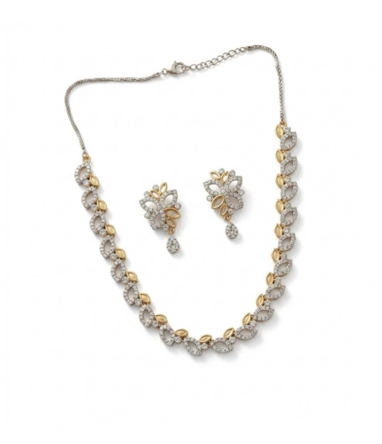 Women's Brass Silver Plated Necklace set (Silver)