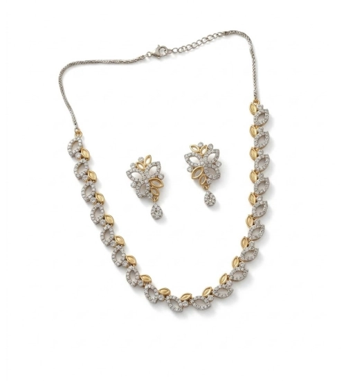 Women's Brass Silver Plated Necklace set (Silver)