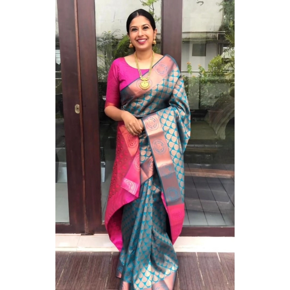 Women's Litchi silk Printed Saree With Unstitched Blouse (Blue) Women's Litchi silk Printed Saree With Unstitched Blouse (Blue)