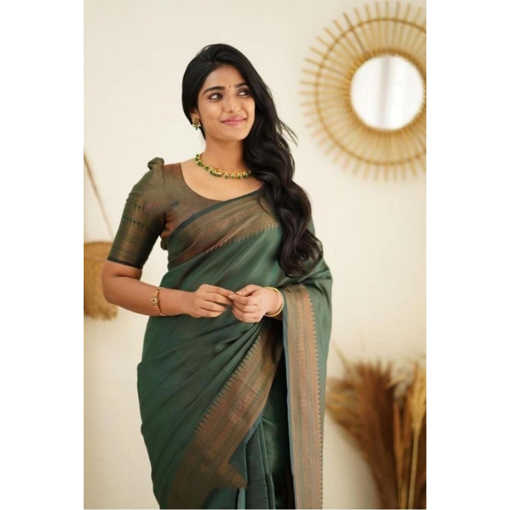 Women's Litchi silk Printed Saree With Unstitched Blouse (Green) Women's Litchi silk Printed Saree With Unstitched Blouse (Green)