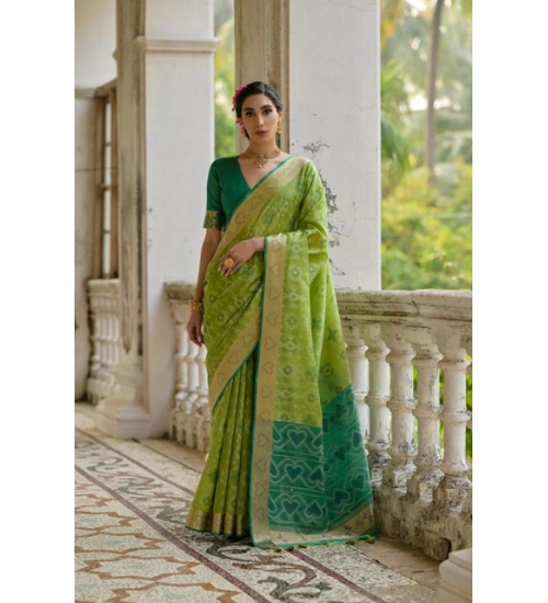 Women's Silk_Blend Ethnic Ikat Pattern Saree With Unstitched Blouse 5.5Mtr (Light_Green)