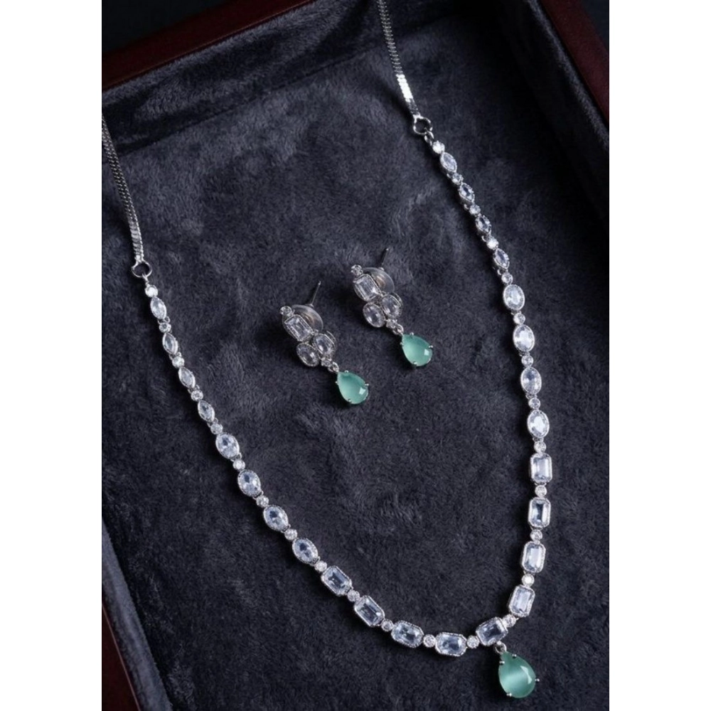 Women's Brass Silver Plated Necklace set (Turquoise) Women's Brass Silver Plated Necklace set (Turquoise)
