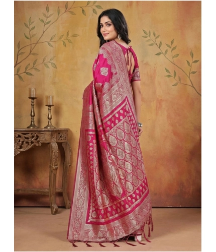 Women's Silk Blend Printed Saree With Unstitched Blouse 5.5Mtr (Magenta) Women's Silk Blend Printed Saree With Unstitched Blouse 5.5Mtr (Magenta)
