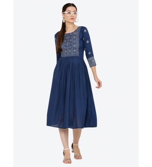 Women's Casual Rayon 3-4th Sleeves Kurti (Blue) Women's Casual Rayon 3-4th Sleeves Kurti (Blue)