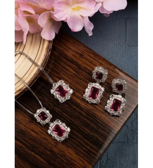 Women's Brass Silver Plated Pendant Set (Red)