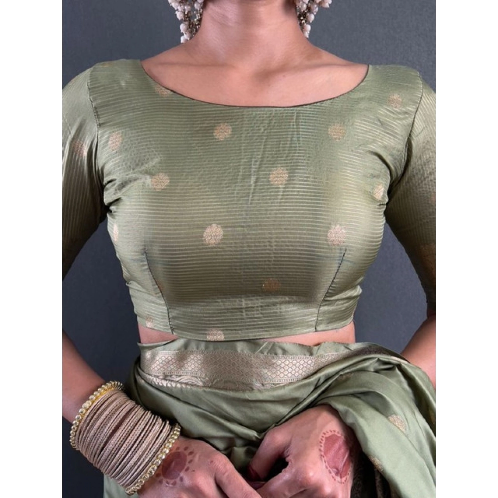 Women's Satin Printed Saree With Unstitched Blouse 5.5Mtr (Green) Women's Satin Printed Saree With Unstitched Blouse 5.5Mtr (Green)