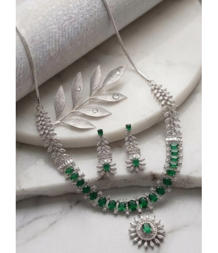 Women's Brass Silver Plated Necklace set (Green)