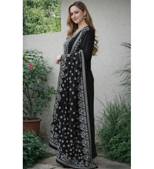 Women's Chanderi Silk Ethnic Motif Round 3/4th Sleeve Kurti With Pant Dupatta Set (Black)