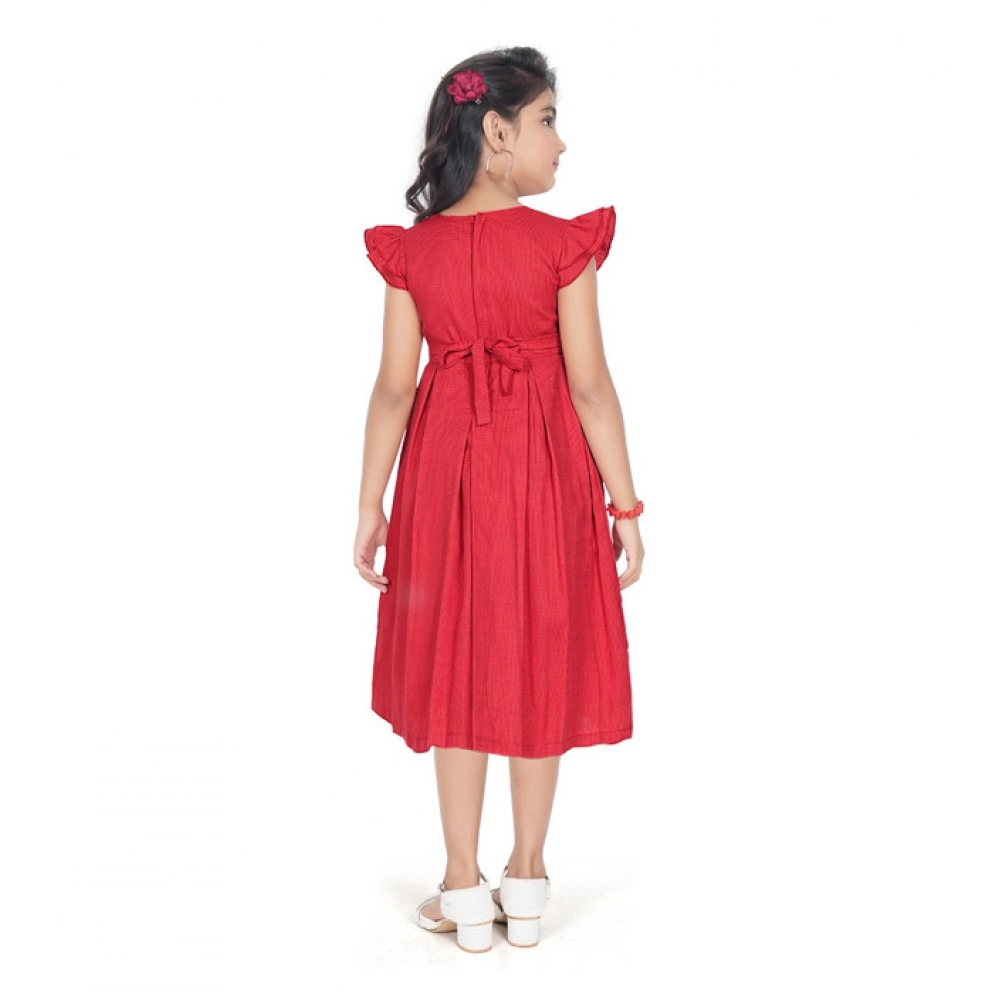 Girl's Rayon Soild Short Sleeve Round Neck Dress (Red)