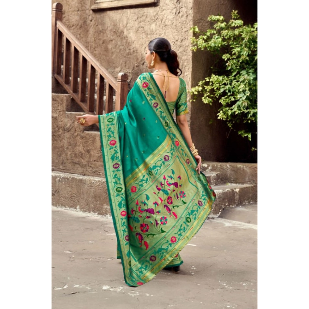 Women's Silk Blend Woven Saree With Unstitched Blouse 5.5 Mtr (Green) Women's Silk Blend Woven Saree With Unstitched Blouse 5.5 Mtr (Green)