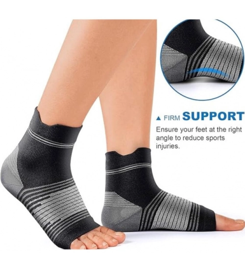 3_Pair Set Unisex Casual Cotton Printed Ankle Length Support Socks (Multicolor) 3_Pair Set Unisex Casual Cotton Printed Ankle Length Support Socks (Multicolor)