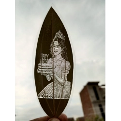 Custom Birthday Leaf Art – Engraved Portrait on Natural Leaf