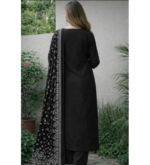 Women's Chanderi Silk Ethnic Motif Round 3/4th Sleeve Kurti With Pant Dupatta Set (Black)