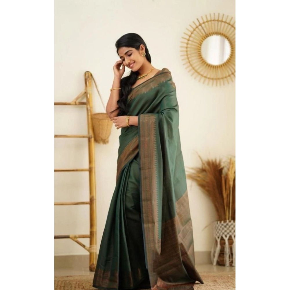 Women's Litchi silk Printed Saree With Unstitched Blouse (Green) Women's Litchi silk Printed Saree With Unstitched Blouse (Green)