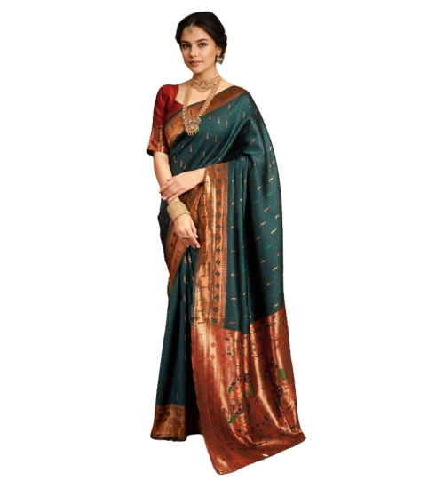 Women's Silk Blend Zari Woven Saree With Unstitched Blouse 5.5Mtr (Green)
