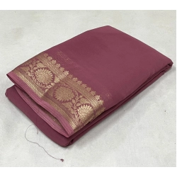 Women's Crepe Chit Pallu Solid Saree With Unstitched Blouse 5.5Mtr (Peach)