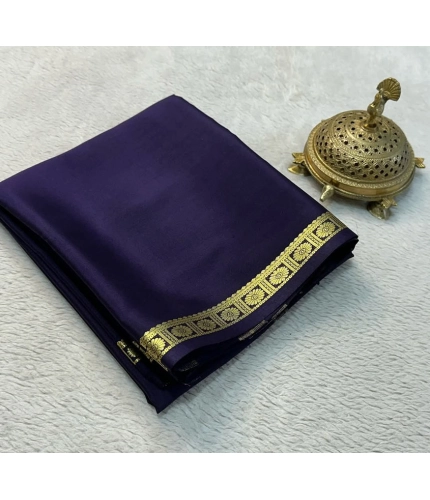 Women's Crepe Chit Pallu Solid Saree With Unstitched Blouse 5.5Mtr (Navy Blue)