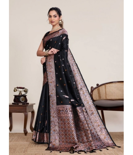 Women's Jacquard Woven Saree With Unstitched Blouse 5.5Mtr (Black)