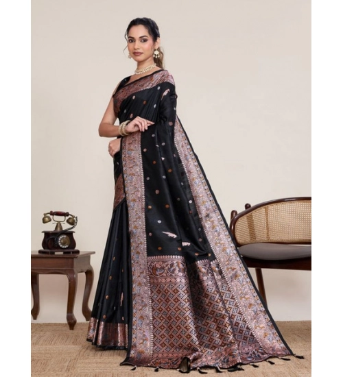 Women's Jacquard Woven Saree With Unstitched Blouse 5.5Mtr (Black)