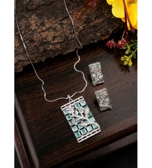 Women's Brass Silver Plated Pendant Set (Turquoise)