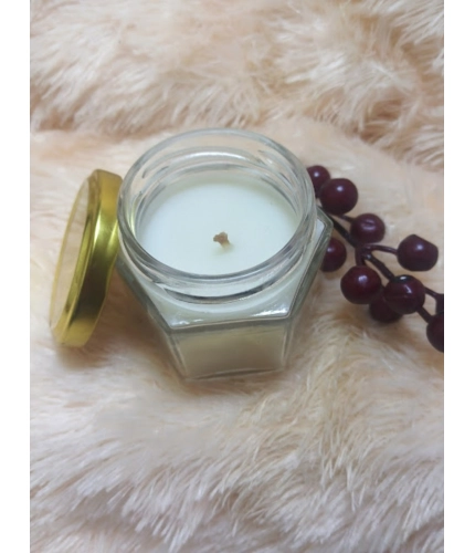 Pack Of_1 Soy Wax And Bees Wax Blend Candles Liquid Volume 90