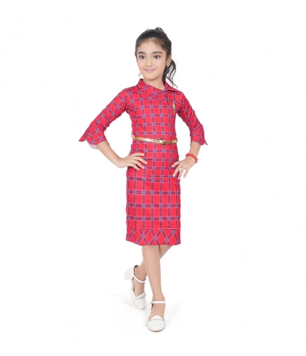 Girl's Knitted Printed 3/4 th Sleeve Close Neck Dress (Pink)