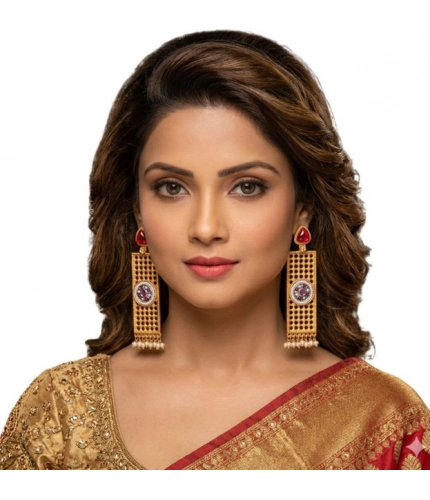 Women's Zinc Alloy Gold Plated Dangler Earrings (Multicolor)