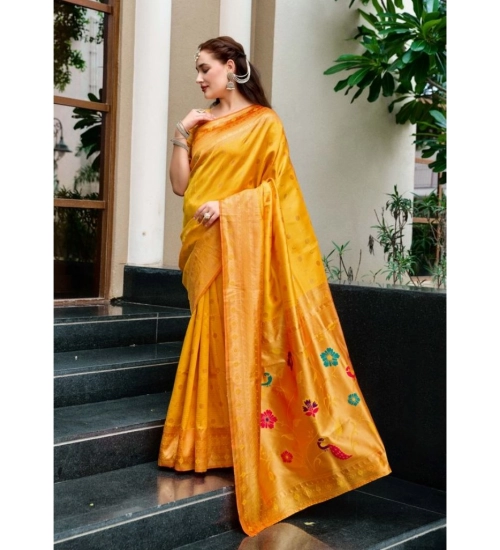 Women's Silk Blend Zari Woven Saree With Unstitched Blouse 5.5Mtr (Mustard)