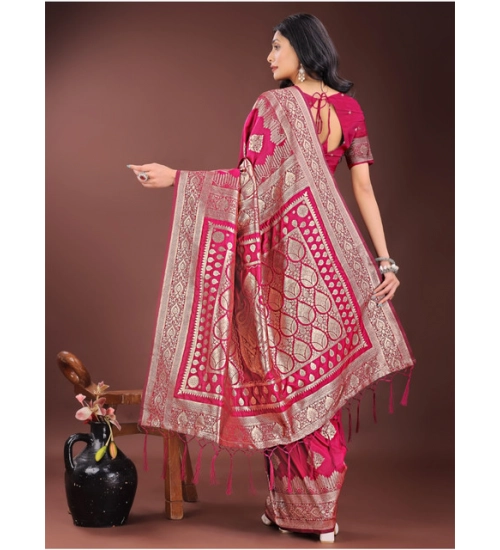 Women's Silk Printed Saree With Unstitched Blouse 5.5Mtr (Magenta) Women's Silk Printed Saree With Unstitched Blouse 5.5Mtr (Magenta)