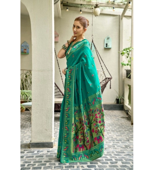 Women's Silk Blend Woven Saree With Unstitched Blouse 5.5 Mtr (Green) Women's Silk Blend Woven Saree With Unstitched Blouse 5.5 Mtr (Green)
